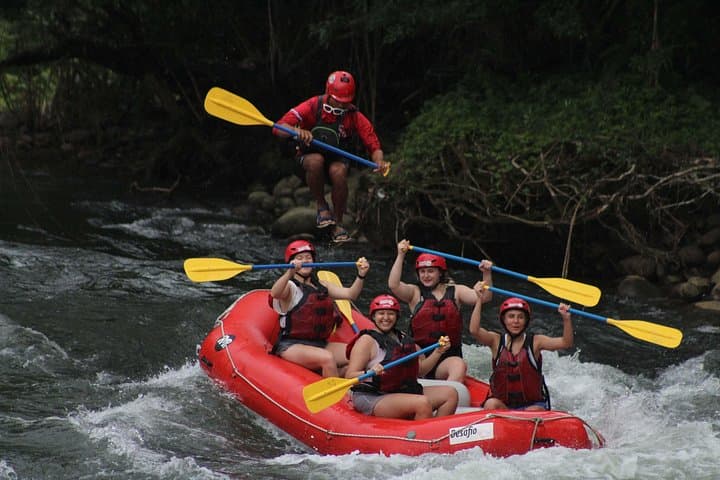 Arenal to Sarapiquí: Class III–IV Whitewater Rafting from La Fortuna photo 2