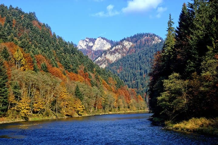 Pieniny Cycling and Dunajec Gorge Rafting: Private Day Tour from Krakow photo 4