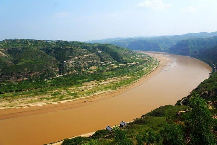 Bullet Train Day Trip: Shaolin Temple & Yellow River from Xi'an