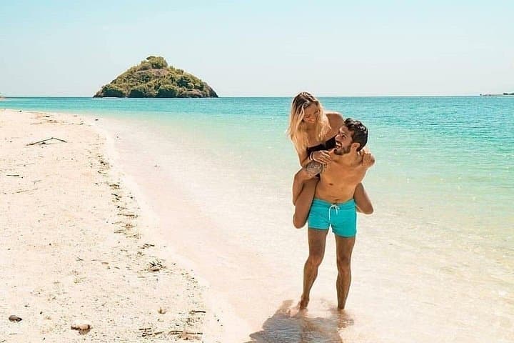 Discover Lombok's Hidden Beaches: Elak Elak, Sekotong & Mekaki in a Private Tour photo 1
