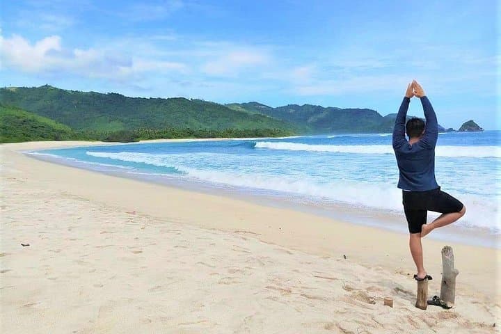 Discover Lombok's Hidden Beaches: Elak Elak, Sekotong & Mekaki in a Private Tour photo 2