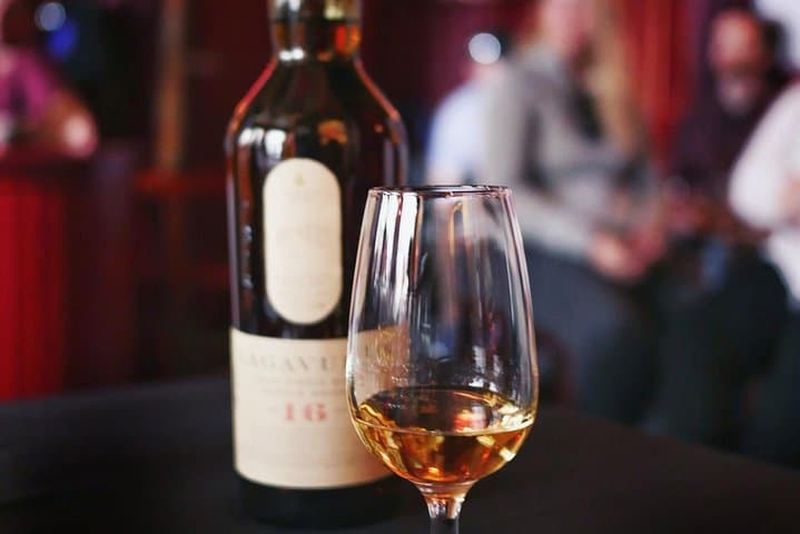 Scotch Whisky Tasting & Stories in Edinburgh’s Bespoke Whisky Lounge photo 3