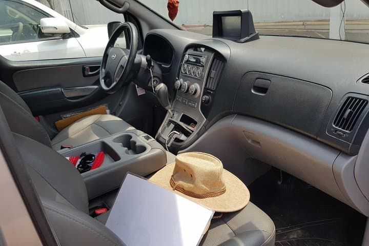 Siem Reap Airport Transfer — Private Air‑Conditioned Ride into Siem Reap photo 2