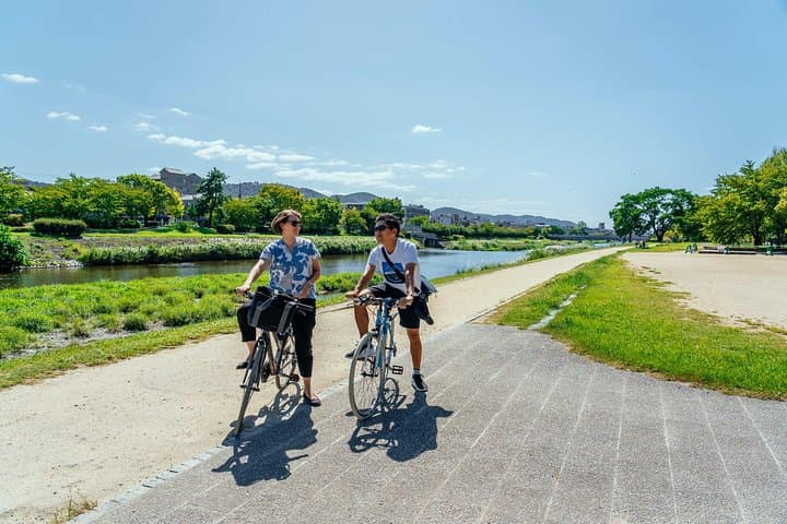 Kyoto by Bike: Private Half-Day Tour Along the Philosopher's Path photo 2