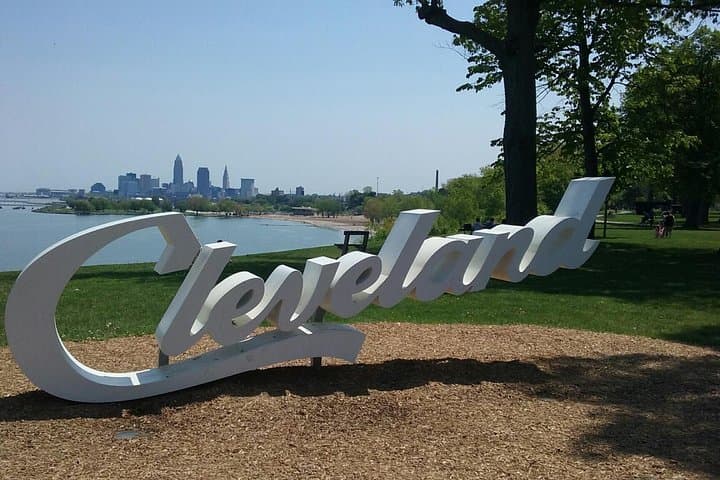 food-and-city-tour-the-sights-and-stories-of-cleveland photo 3