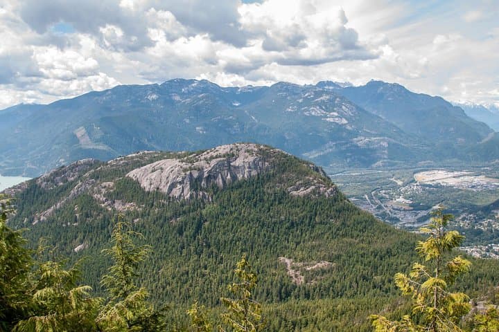 Stawamus Chief Hike and Squamish Brewery Tasting: Day Trip from Vancouver photo 5