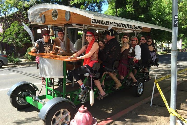 Sacramento Brew Bike Pub Tour: 2-Hour 15-Seat Beer Bike Bar Hop photo 6