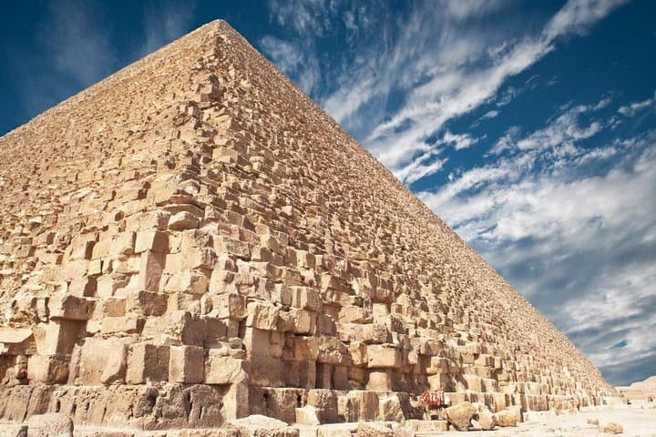 Full-Day Giza Pyramids, Egyptian Museum & Khan El-Khalili Bazaar Tour photo 6