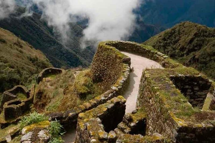 Short Inca Trail to Machu Picchu: 2-Day Hike from Km 104 photo 2