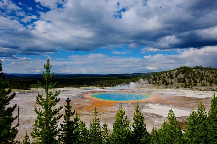 Circling the Geysers