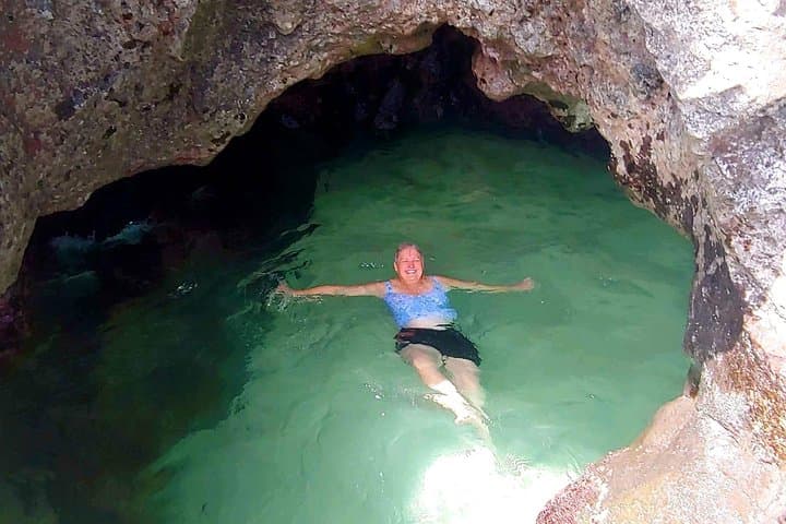 Private Oahu Island Tour with Turtle Beach Snorkeling and Custom Stops photo 6