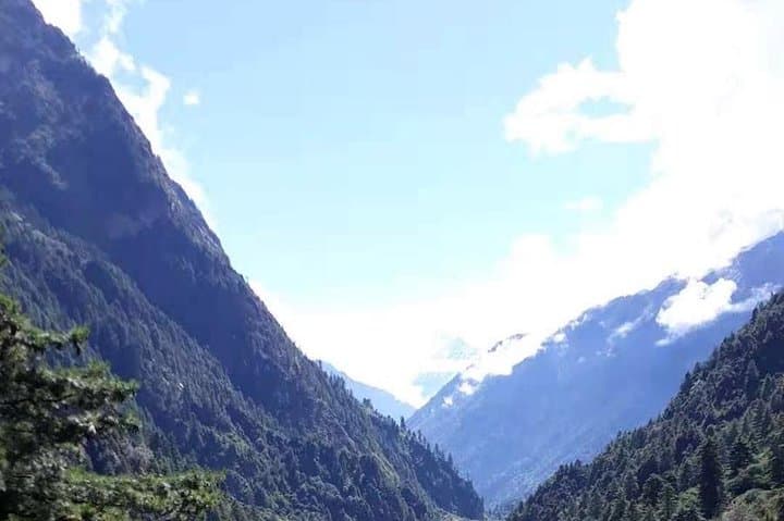 Manaslu Circuit Trek with Tsum Valley — 25-Day High-Pass Himalayan Journey photo 3