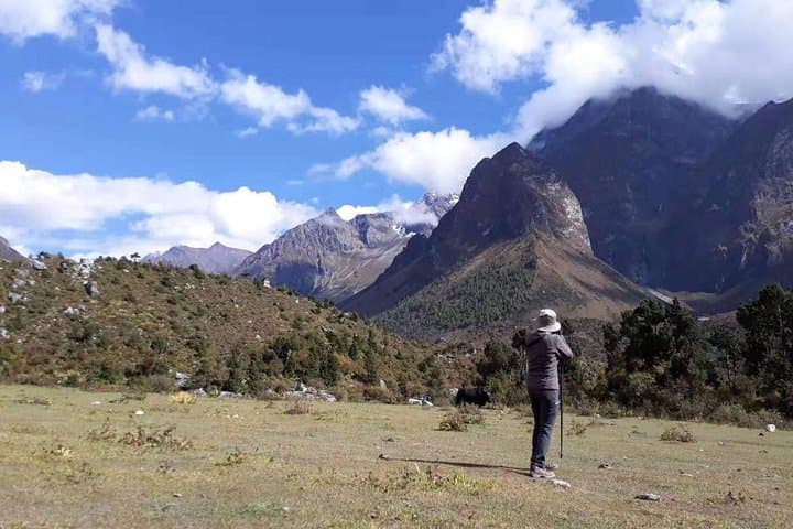 Manaslu Circuit Trek with Tsum Valley — 25-Day High-Pass Himalayan Journey photo 2