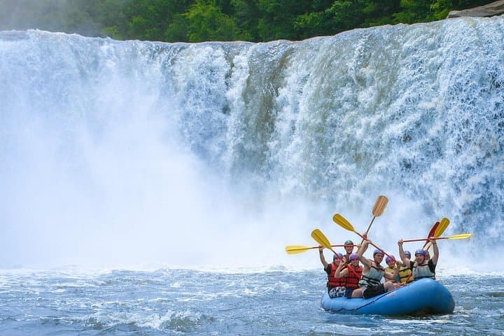 Kelani River Whitewater Rafting in Kitulgala — Day Trip from Colombo photo 5