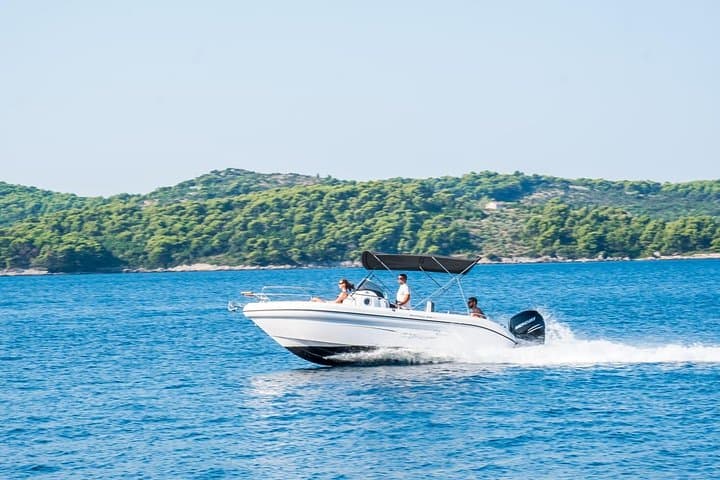 Private Speedboat Tour to the Elaphiti Islands from Dubrovnik photo 2