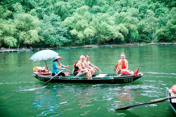 Ninh Binh Trang An & Mua Cave Luxury Day Trip from Hanoi photo 3