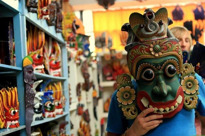 Kandy Day Trip from Colombo Harbor — Temple, Tea, Spices & Gems photo 5