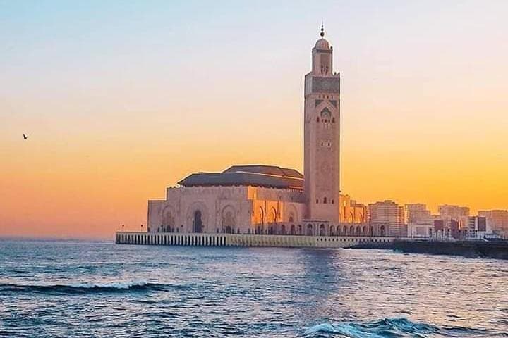 Private Transfer from Fez to Casablanca — Comfortable Door-to-Door Ride