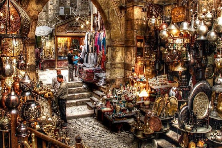 Full-Day Private Tour of Giza Pyramids, Egyptian Museum & Khan El Khalili Bazaar photo 5