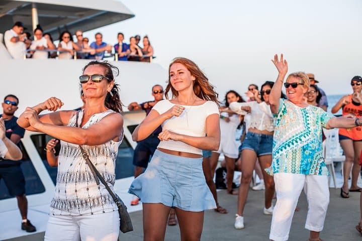Sunset Dinner Cruise at El Arco — Cabo San Lucas Buffet & Views photo 3