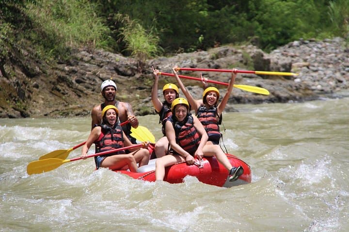 Full-Day Savegre River Whitewater Rafting from Manuel Antonio