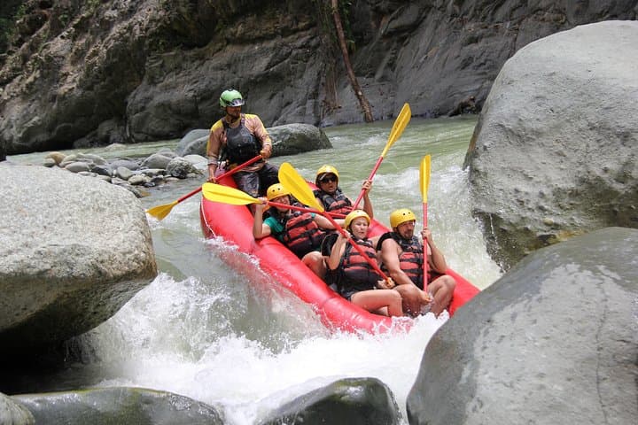 Chorro Rafting from Manuel Antonio: Class IV–V Naranjo River Adventure photo 6