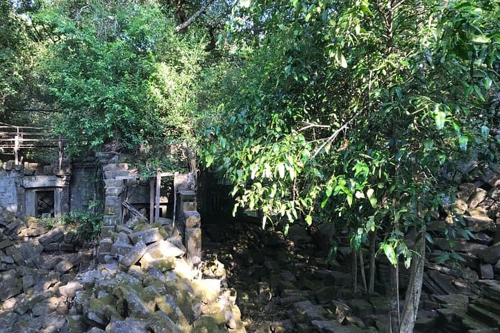 Beng Mealea Private Temple Tour From Siem Reap with Airport Transfer photo 4