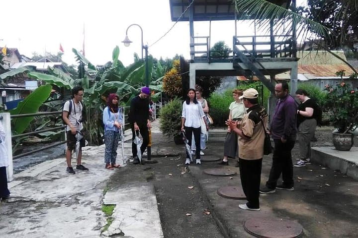 Yogyakarta Code River Kampong Walk: Batik Workshop & Palace Visit photo 6