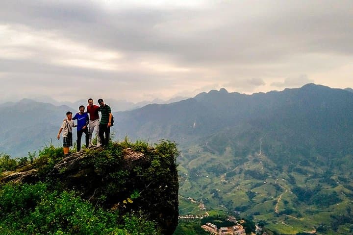 Sapa One-Day Trek: Fansipan Views & Black Hmong Villages photo 3