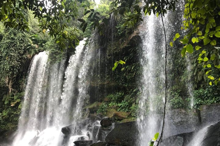 Explore Phnom Kulen: Waterfall, 1000 Lingas & the Reclining Buddha