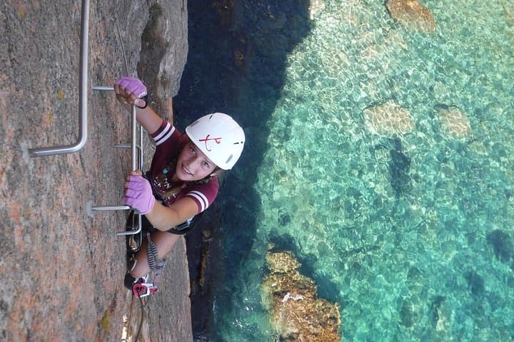 Coastal Via Ferrata Cala del Molí: Sea‑Cliff Climbing on the Costa Brava photo 4