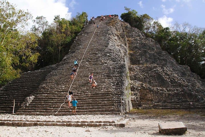Private Day Tour to Chichén Itzá, Cobá & Cenote Ik Kil — Day Trip from Cancún photo 4