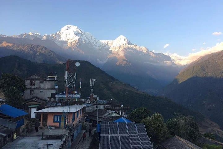 Annapurna Circuit Trek: 14-Day Thorong La Adventure from Kathmandu to Pokhara