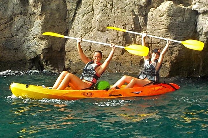 Kayak Gran Canaria: Guided Coastal Kayaking from Las Palmas