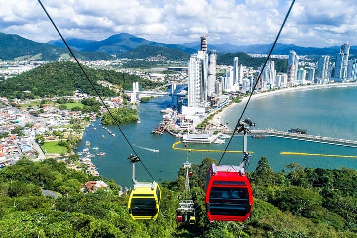 Unipraias Park Full-Day: Cable Cars, Atlantic Forest & Laranjeiras Beach photo 4