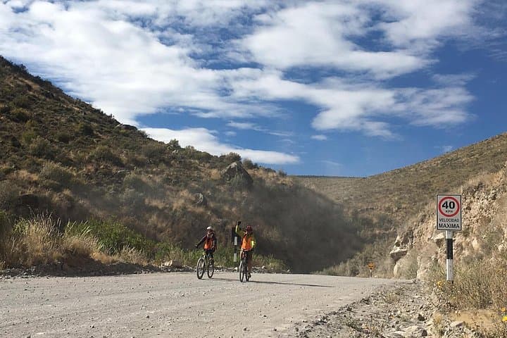 Downhill Volcano Bike Tour from Arequipa: Pichu Pichu Adventure photo 4