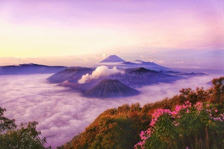 Bromo & Ijen 2-Day Volcano Tour from Malang — Sunrise, Blue Fire and Ketapang Ferry