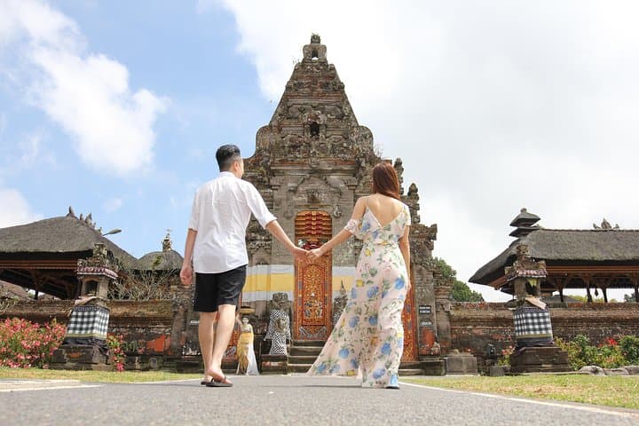 Private Full-Day Bali UNESCO Tour: Jatiluwih, Ulun Danu & Tanah Lot photo 3
