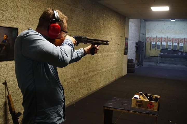 Indoor Gun Range Experience in Riga — Real-Gun Shooting with Instructors photo 3