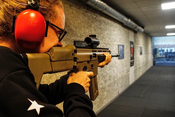 Indoor Gun Range Experience in Riga — Real-Gun Shooting with Instructors photo 5