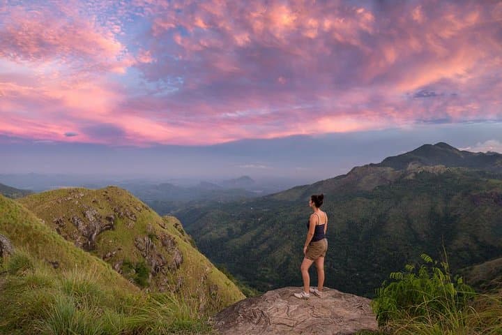 5-Day Round Tour from Mirissa: Tea Country, Kandy & Sigiriya Highlights photo 3