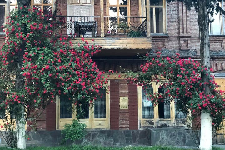 Stay with Locals in Zaqatala: 3-Day Cultural Homestay & Forest Walks