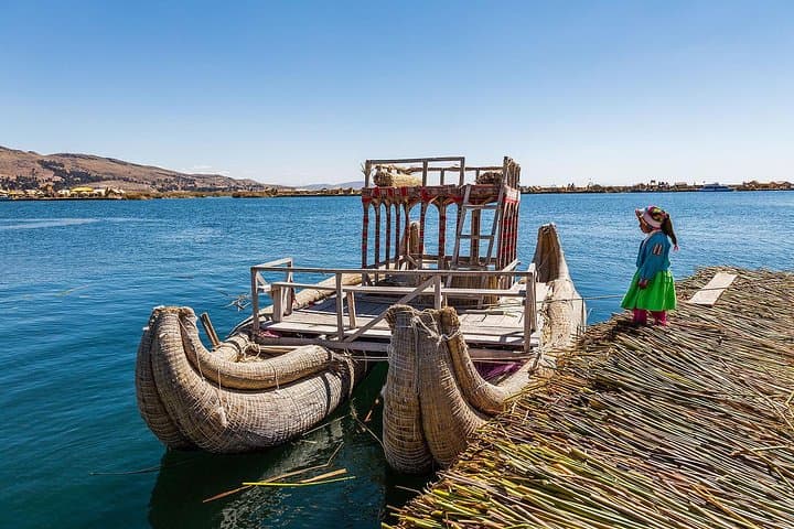 Lake Titicaca Uros & Taquile: Full-Day Floating Islands and Textile Hike photo 4