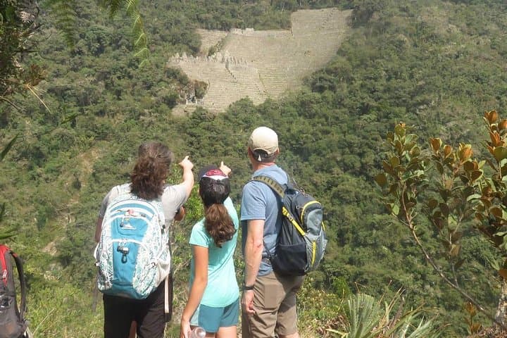 Short Inca Trail: 2-Day Hike to Machu Picchu via the Sun Gate