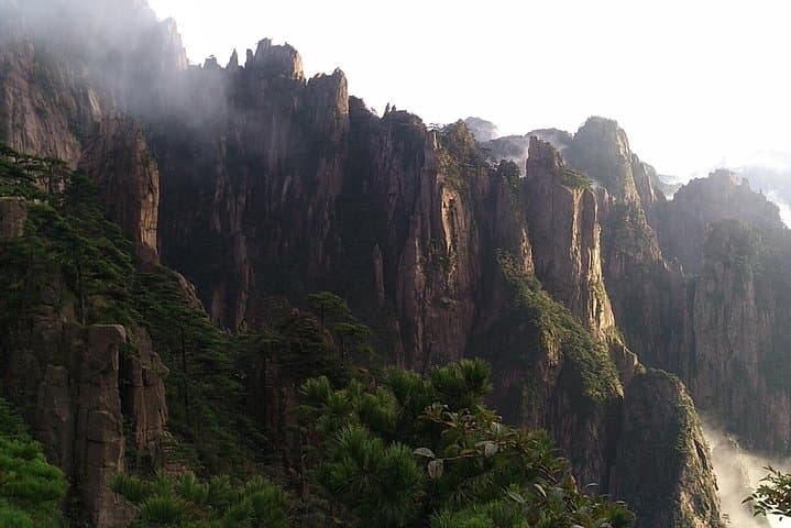 Huangshan Summit & Hongcun Village: All-Inclusive One-Day Private Tour photo 5