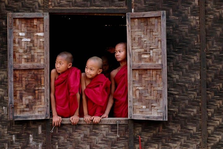 Lost Temples of Bagan Private Tour — Sunrise, Village Crafts & Riverside Monastery photo 6