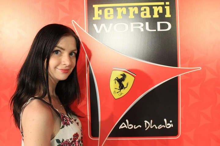 Abu Dhabi Day Trip: Sheikh Zayed Mosque & Ferrari World Private Tour