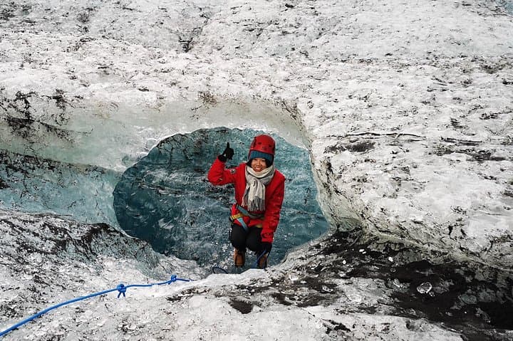 Crystal Blue Ice Cave Adventure: Super-Jeep Trip to Vatnajökull's Blue Ice Caves photo 2