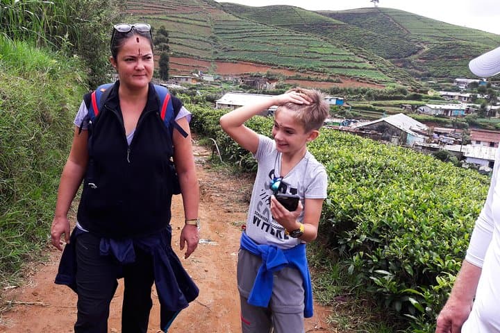 Nuwara Eliya Day Hike and Birdwatching Through Tea Country photo 6
