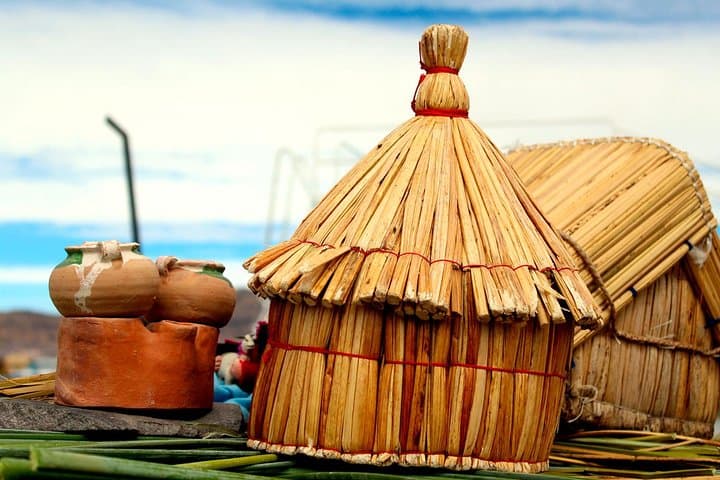 Lake Titicaca Uros & Taquile: Full-Day Floating Islands and Textile Hike photo 2